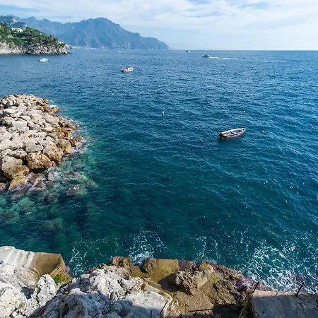 Poseidone , A Due Passi Dalla Apartment *