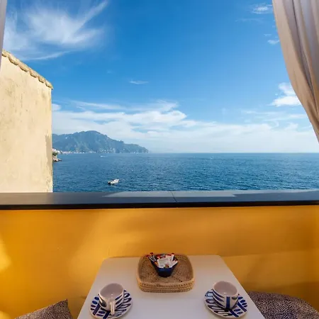 Poseidone , A Due Passi Dalla Apartment